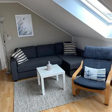 2-zi-ferienwohnung-mueritzblick-direkt-am-seeufer-perfekte-lage-barrierefrei *
